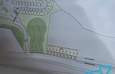 Imagem: O terreno possui 33.000m² de Área e está localizado em Vargem