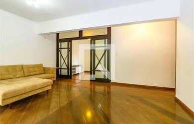 Imagem: O apartamento possui 2 Dormitórios, 3 Banheiros, 2 Vagas na