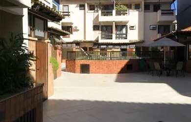 Imagem: A casa em condomínio possui 4 Dormitórios, 3 Vagas na garagem