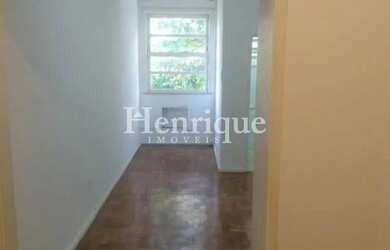 Imagem: O apartamento possui 1 Dormitório, 1 Banheiro, 55m² de Área