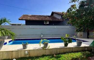 Imagem 2: Casa duplex com piscina e churrasqueira em Ponta da Fruta