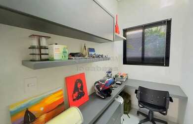 Imagem: A casa em condomínio possui 3 Dormitórios, 4 Banheiros, 4