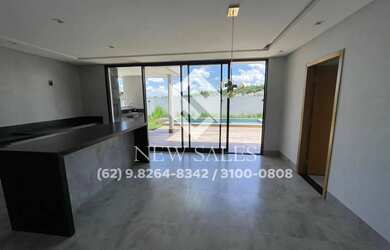 Imagem: A casa possui 4 Dormitórios, 4 Banheiros, 4 Vagas na garagem