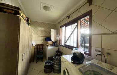 Imagem 16: Casa Triplex EXCLUSIVA INVISTA, 4 dormitórios ao lado da Avenida Medianeira