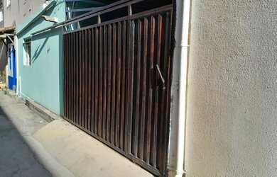 Imagem 1: Aluga-se casa no bairro sagrada família em montes Claros mg