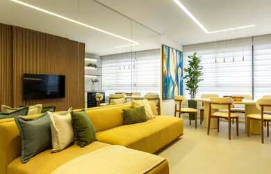 Imagem: O apartamento possui 2 Dormitórios, 1 Banheiro, 1 Vaga na garagem