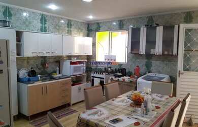 Imagem 7: Sobrado no bairro Hípica 2D