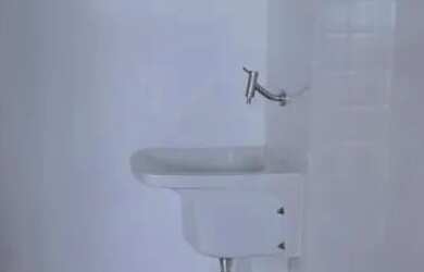 Imagem 10: Atoll Residênce. Piscina, Churrasqueira, VarandaeÁrea de serviço