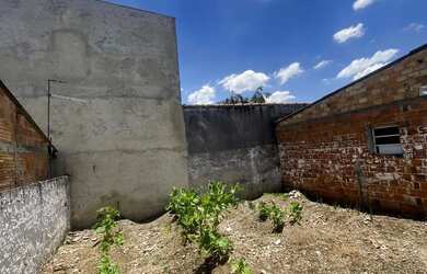 Imagem 4: Vendo terreno. 77m² de Área