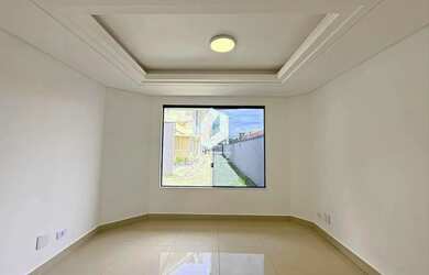 Imagem 4: Sobrado em Condomínio no Cajuru 3 Suítes, Hidromassagem e 2 Vagas