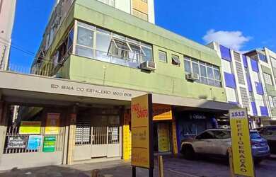 Imagem: O depósito possui 44m² de Área e está localizado em Azenha