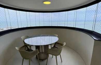 Imagem: O apartamento possui 4 Dormitórios, 5 Banheiros, 2 Vagas na