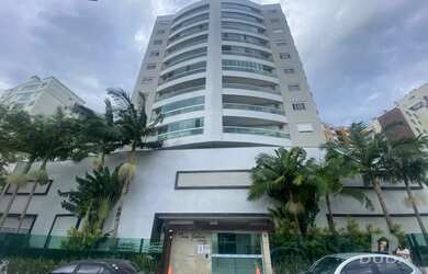 Imagem: O apartamento possui 4 Dormitórios, 3 Banheiros, 2 Vagas na