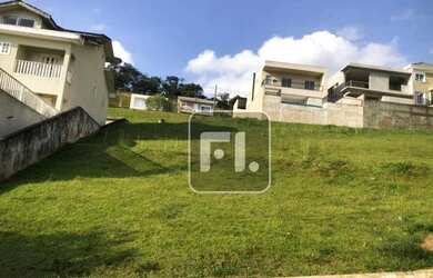 Imagem: O terreno possui 360m² de Área e está localizado em Parque