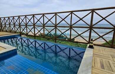 Imagem: A casa em condomínio possui 3 Dormitórios, 4 Banheiros, 2