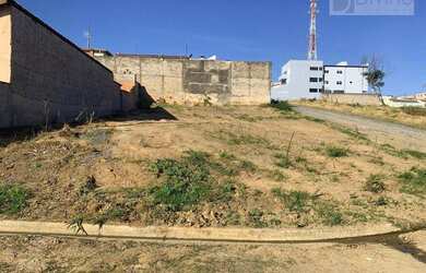 Imagem 1: Terreno à venda, 450 m² por R$ 170.000,00 - Centro - Salto de Pirapora/SP