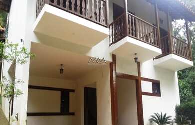 Imagem: A casa em condomínio possui 3 Dormitórios, 3 Banheiros, 2