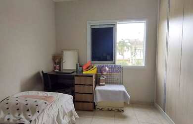 Imagem 16: Excelente Sobrado no Condomínio Villaggio di Itaici, muito bem localizado na cidade de Ind