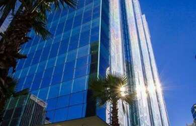 Imagem: O depósito possui 5 Vagas na garagem, 246m² de Área e está