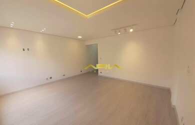 Imagem: O apartamento possui 1 Dormitório, 1 Banheiro, 1 Vaga na garagem