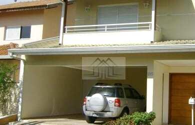 Imagem: A casa em condomínio à venda possui 3 Dormitórios, 5 Banheiros