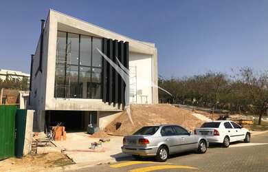 Imagem 2: SANTANA DE PARNAIBA - Casa Padrão - Alphaville