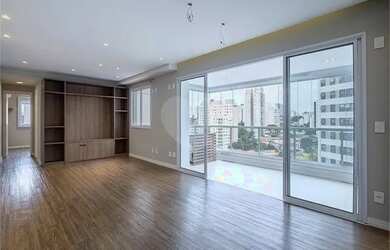 Imagem: O apartamento possui 3 Dormitórios, 5 Banheiros, 2 Vagas na