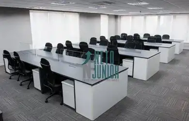 Imagem: O depósito possui 5 Vagas na garagem, 400m² de Área, Imóvel