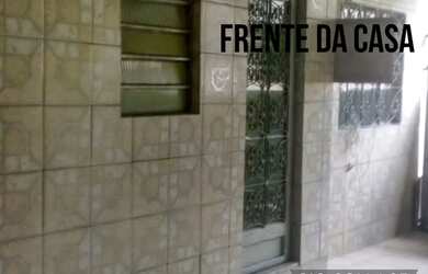 Imagem: A casa possui 1 Dormitório, 1 Banheiro, 65m² de Área e está