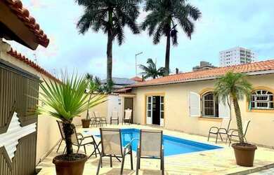 Imagem: A casa possui 5 Dormitórios, 5 Vagas na garagem, Imóvel novo