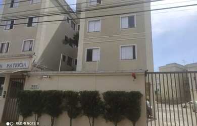 Imagem: O apartamento possui 3 Dormitórios, 1 Banheiro, 1 Vaga na garagem