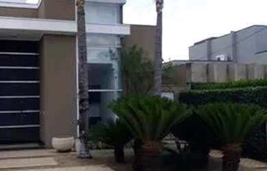 Imagem: A casa em condomínio possui 3 Dormitórios, 5 Banheiros, 4