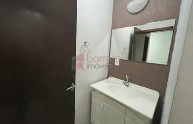 Imagem 13: Casa Padrão em Jundiaí. Churrasqueira, Guarda roupa, 167m² de Áreae3...