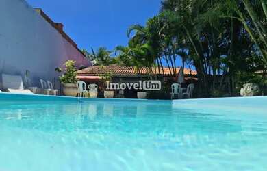 Imagem: O depósito possui 5 Vagas na garagem, 857m² de Área e está