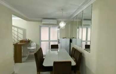 Imagem: A casa em condomínio possui 3 Dormitórios, 2 Banheiros, 1