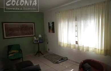 Imagem: A casa possui 3 Dormitórios, 4 Banheiros, 4 Vagas na garagem