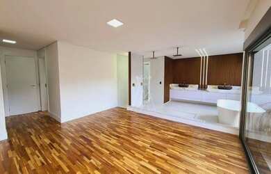 Imagem 16: Casa de alto padrão para venda no Tamboré 10