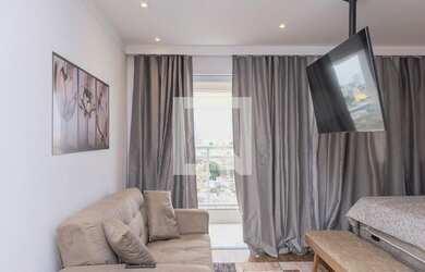 Imagem: O apartamento possui 1 Dormitório, 1 Banheiro, 1 Vaga na garagem