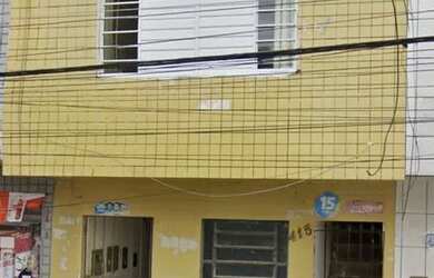 Imagem: A casa possui 5 Dormitórios, 3 Banheiros, 220m² de Área e