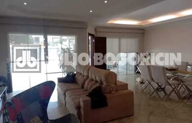 Imagem 9: JBB67203 Barra da Tijuca Casa Triplex 4 Suítes Piscina Sauna Churrasqueira...