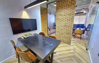 Imagem 5: Excelente sala comercial moderna, tudo incluso, à venda no Horto Florestal