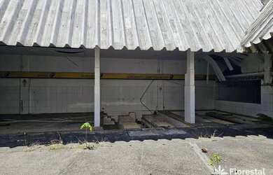 Imagem 4: Lojão na Avenida Centenário, com 943m², para venda ou locação