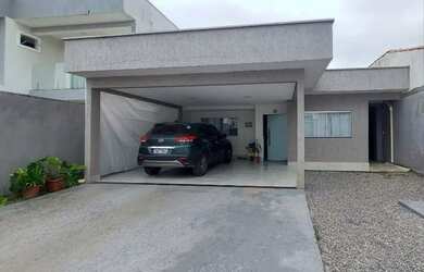 Imagem: A casa em condomínio possui 3 Dormitórios, 5 Banheiros e 4