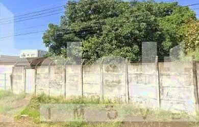 Imagem 2: Área disponível para venda 893 m² no bairro Tubalina em Uberlândia-MG