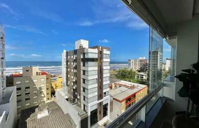 Imagem 9: Apartamento 3 dormitórios vista liberada a uma quadra do mar em Capão...