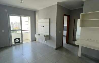 Imagem: O apartamento possui 1 Dormitório, 2 Banheiros, 1 Vaga na garagem