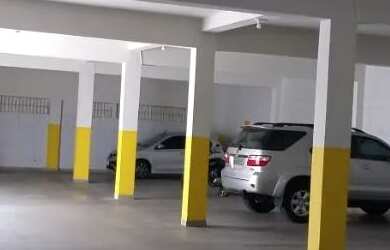 Imagem: O apartamento possui 1 Dormitório, 1 Banheiro, 1 Vaga na garagem