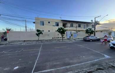 Imagem: A casa possui 5 Dormitórios, 5 Banheiros, 5 Vagas na garagem