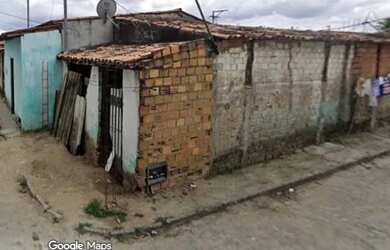 Imagem: A casa possui 2 Dormitórios, 1 Banheiro, 42m² de Área e