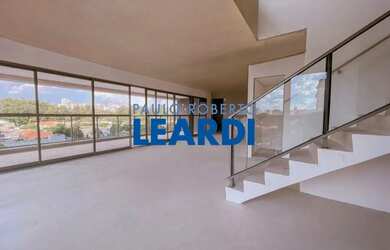 Imagem: O apartamento na cobertura possui 3 Dormitórios, 3 Banheiros